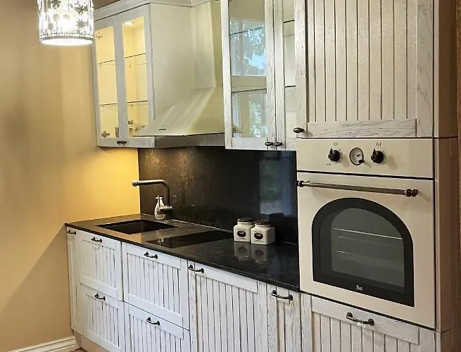 Rueuetli 1 - Sea View In Old Town